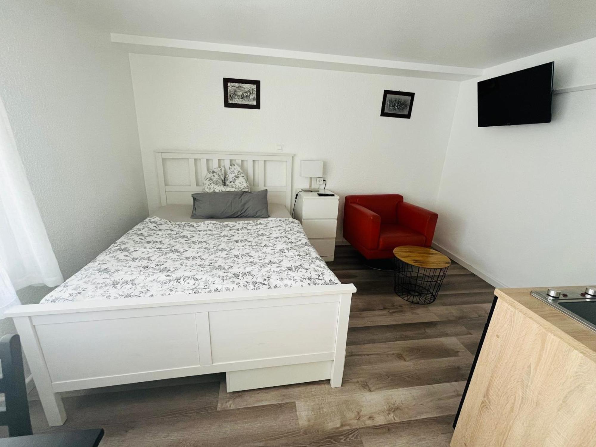 Ferienwohnung A&S Heuchelheim Heuchelheim  Екстер'єр фото